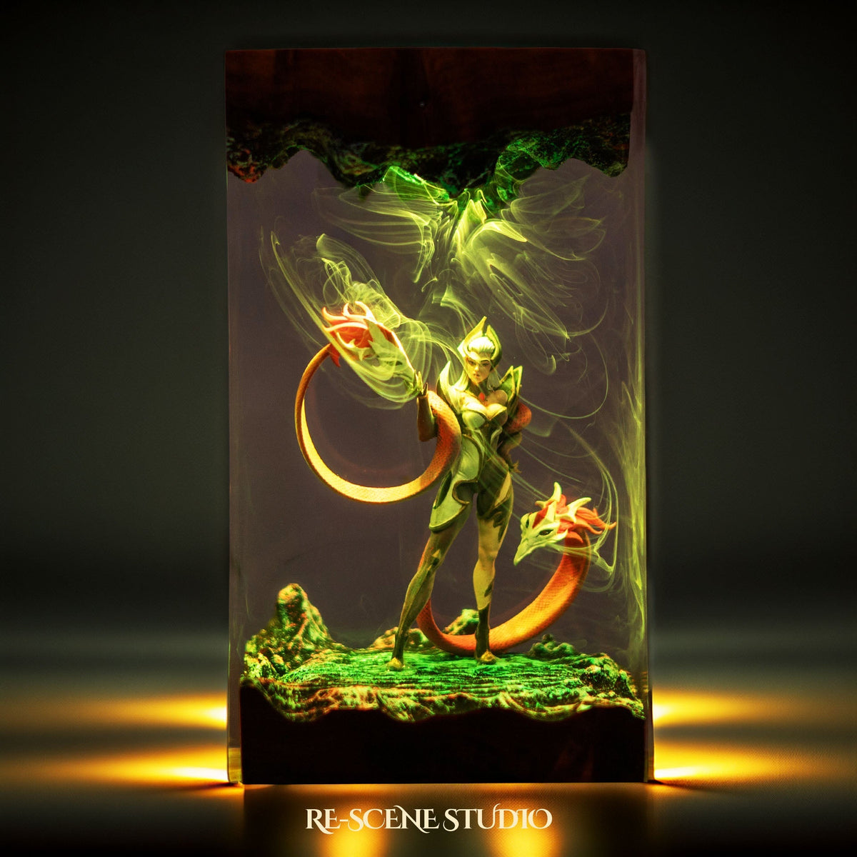 Evelynn Resin Lamp — view 4