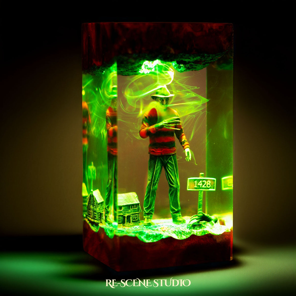 Freddy Krueger Resin Lamp — view 2