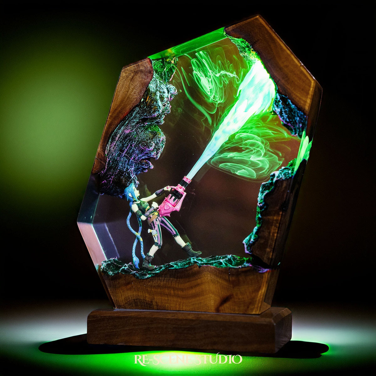 Jinx Resin Lamp V2 — view 5