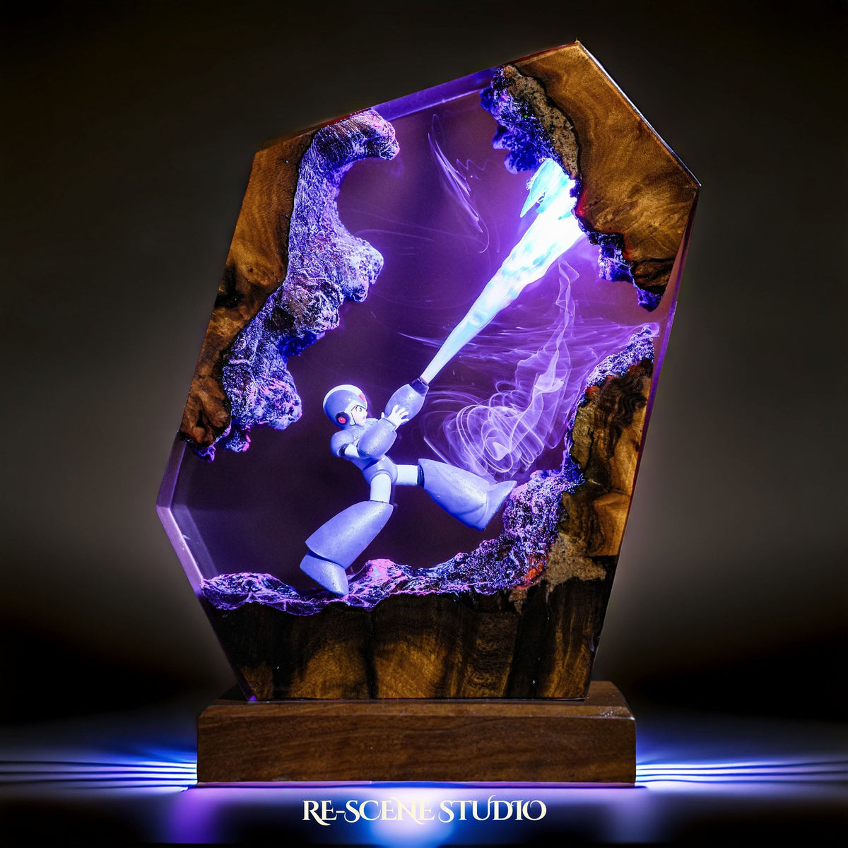 Mega Man X Resin Lamp — view 3