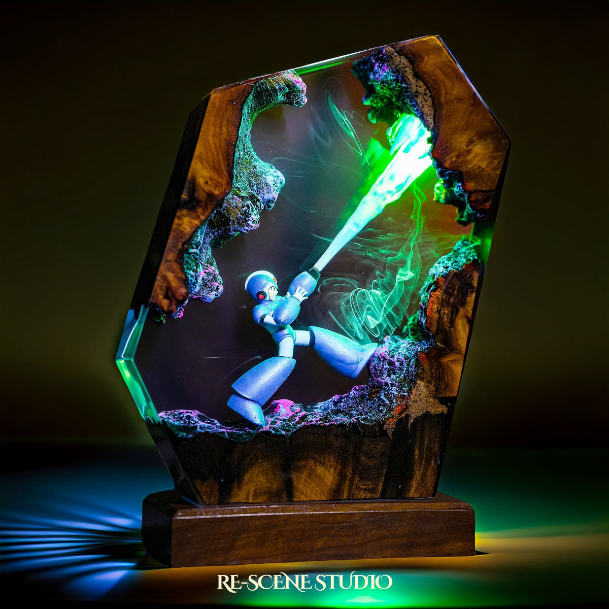 Mega Man X Resin Lamp — view 7